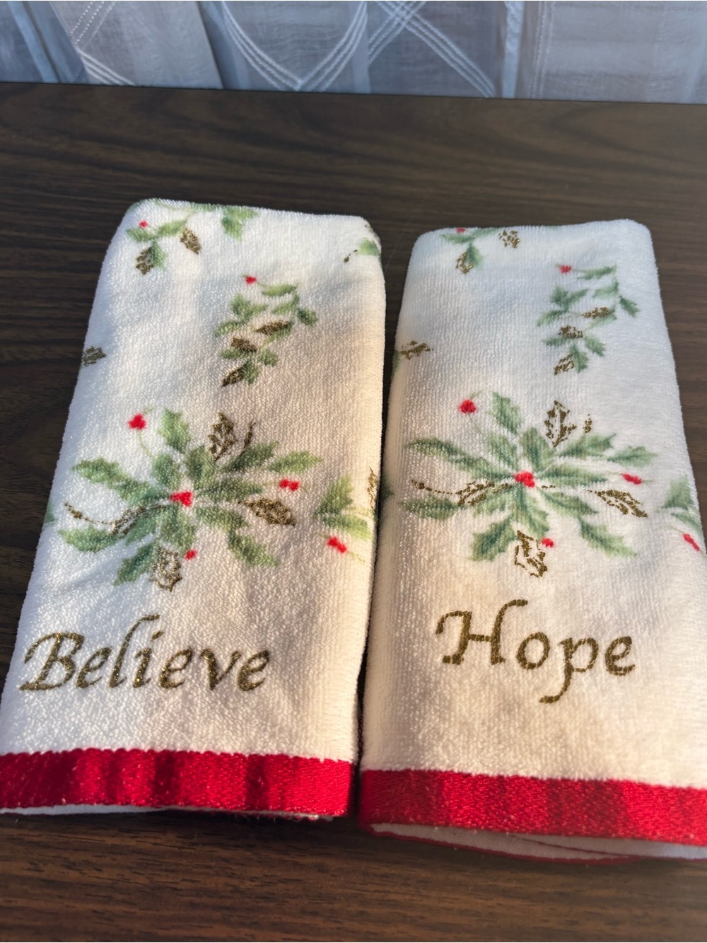 Lenox Believe & Hope Holiday Embroidered Finger Tip Towels - White